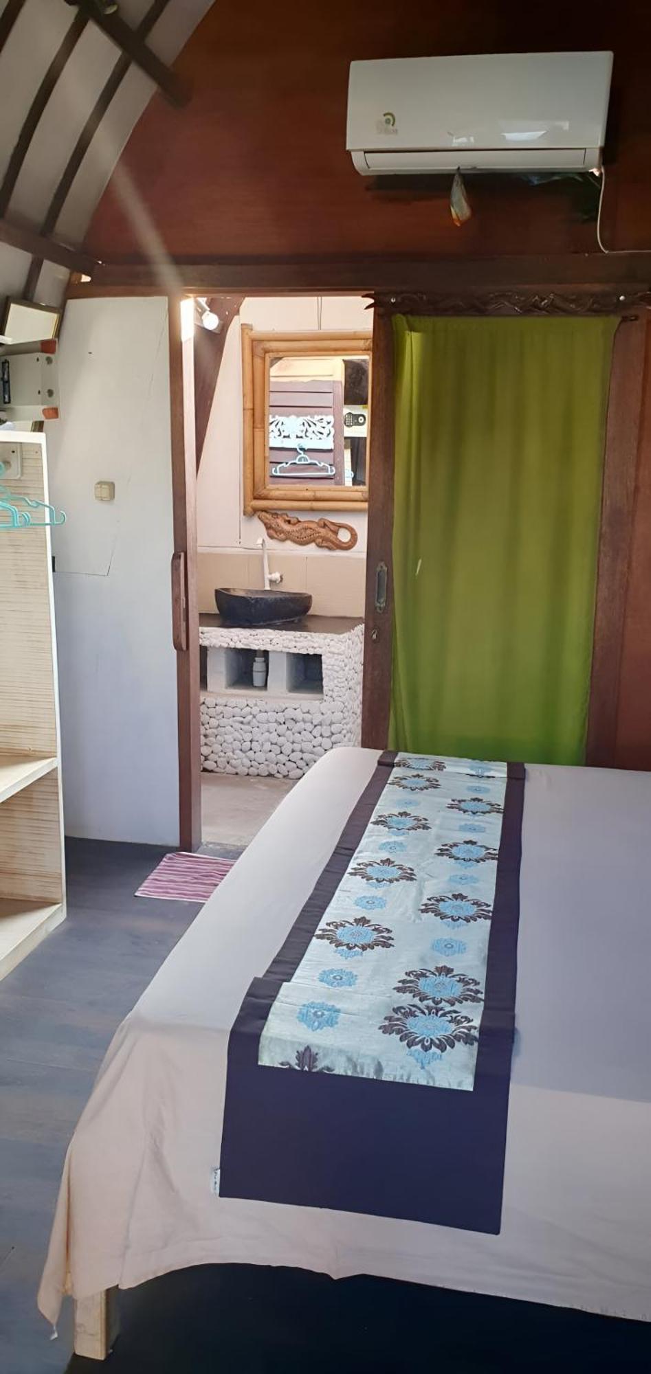 Zoe Bungalows Gili Trawangan Esterno foto